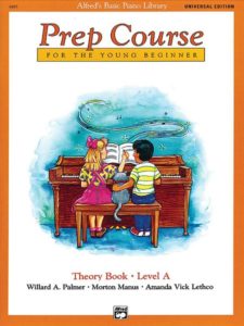 Alfred's Basic Piano Prep Course: Theory Book A Universal Edition